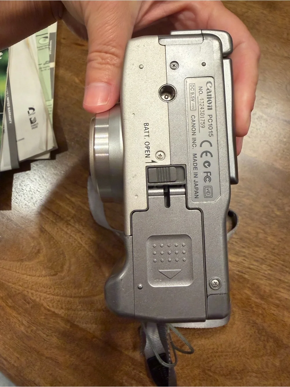 Canon Powershot G2 4MP Digital Camera,+Charger +Batt.+Memo.Card+USB Cable+Remote